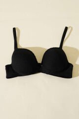 Jakarlı Dantel Detaylı Desteksiz Sütyen Siyah