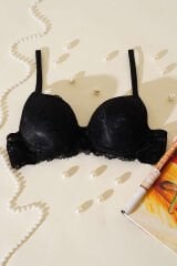 Dantelli Desteksiz Sütyen Siyah