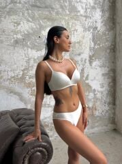 Cansoy Telsiz Desteksiz Ekru Sütyen Takımı